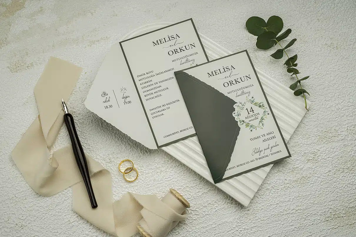Foto Invitatie de Nunta cu motiv Floral – Cod 9352 P