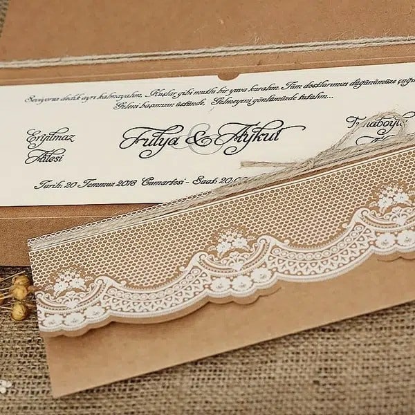 invitație de nuntă vintage cu dantelă